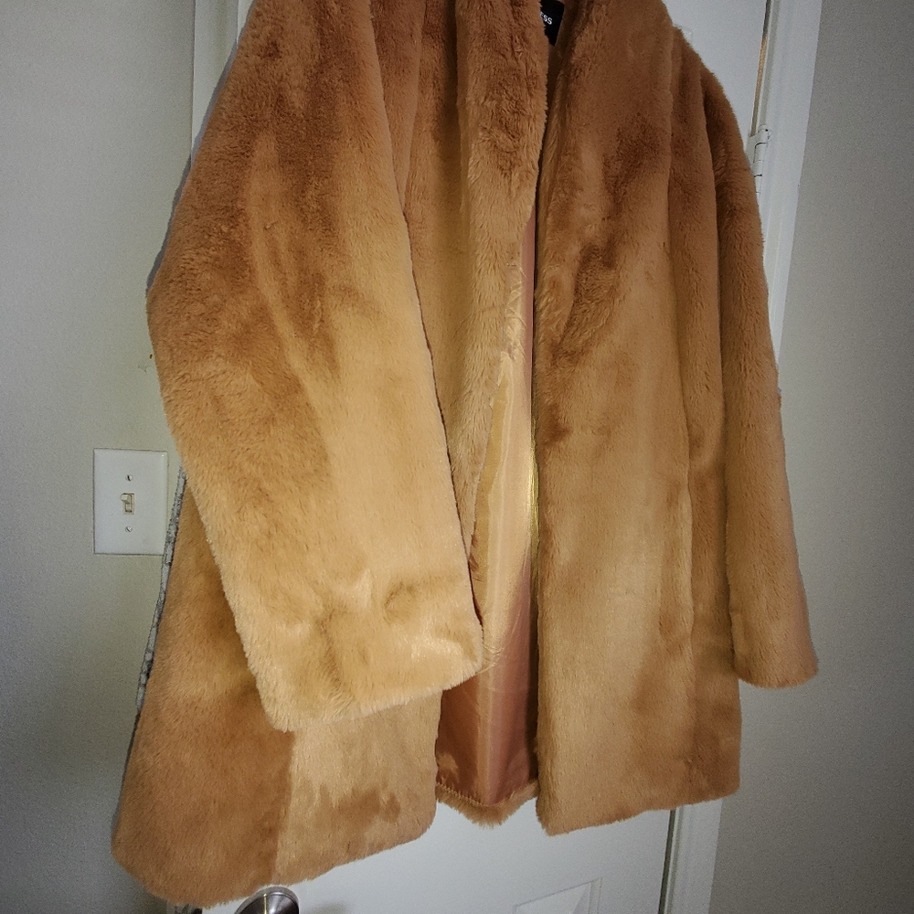 Express faux-fur coat - Picture 3 of 6